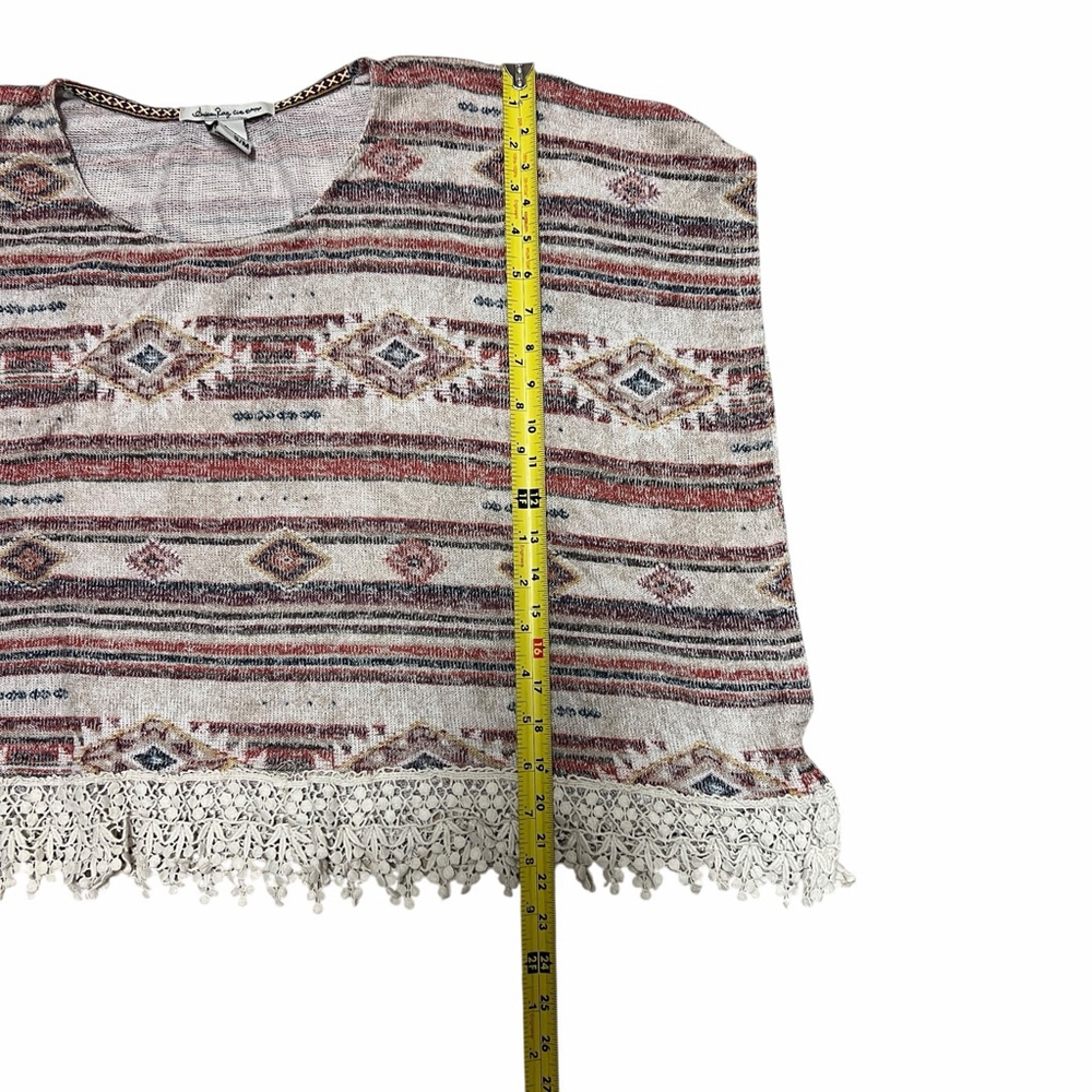 American Rag Aztec Poncho Top S/M Boho Crochet Lace Hem Oversized USA - Picture 5 of 12